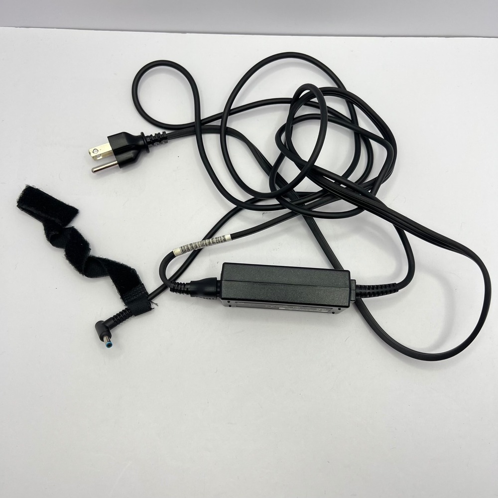 HP Black AC Power Adapter Laptop Charger 45W 19.5V 2.31A HSTNN-AA44‎ Blue Tip